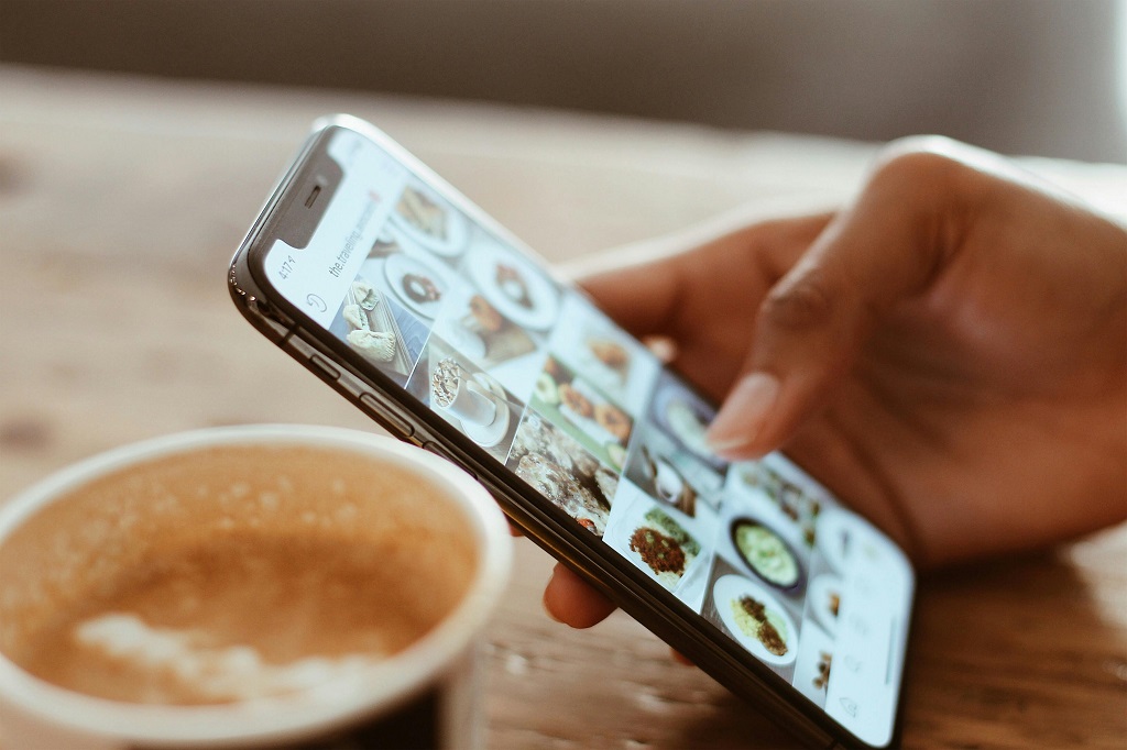  5. Crie Conteúdo Patrocinado e Publicidade